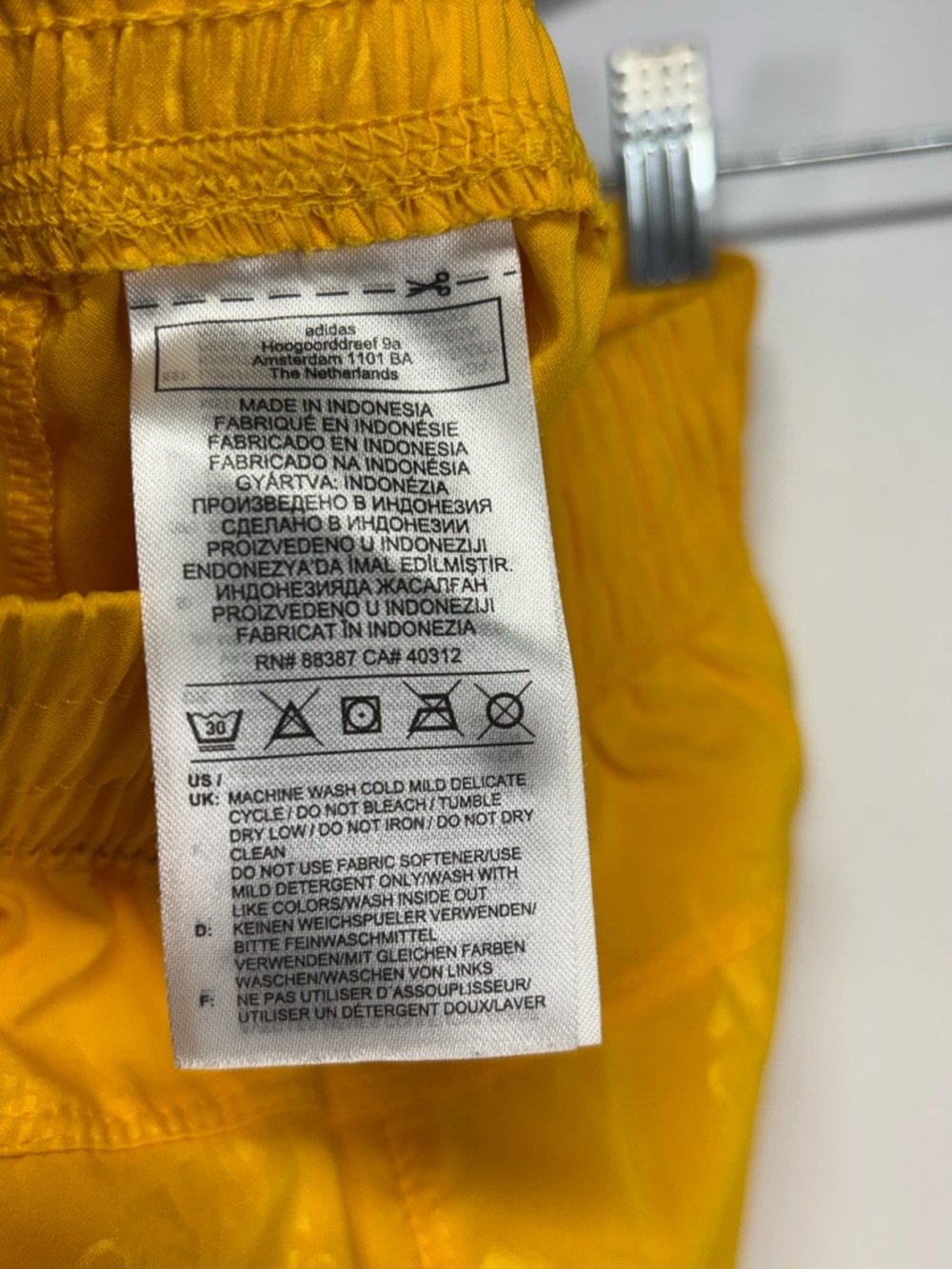 ✨Adidas AEROREADY Yellow Running Athletic Shorts XS - Picture 9 of 12